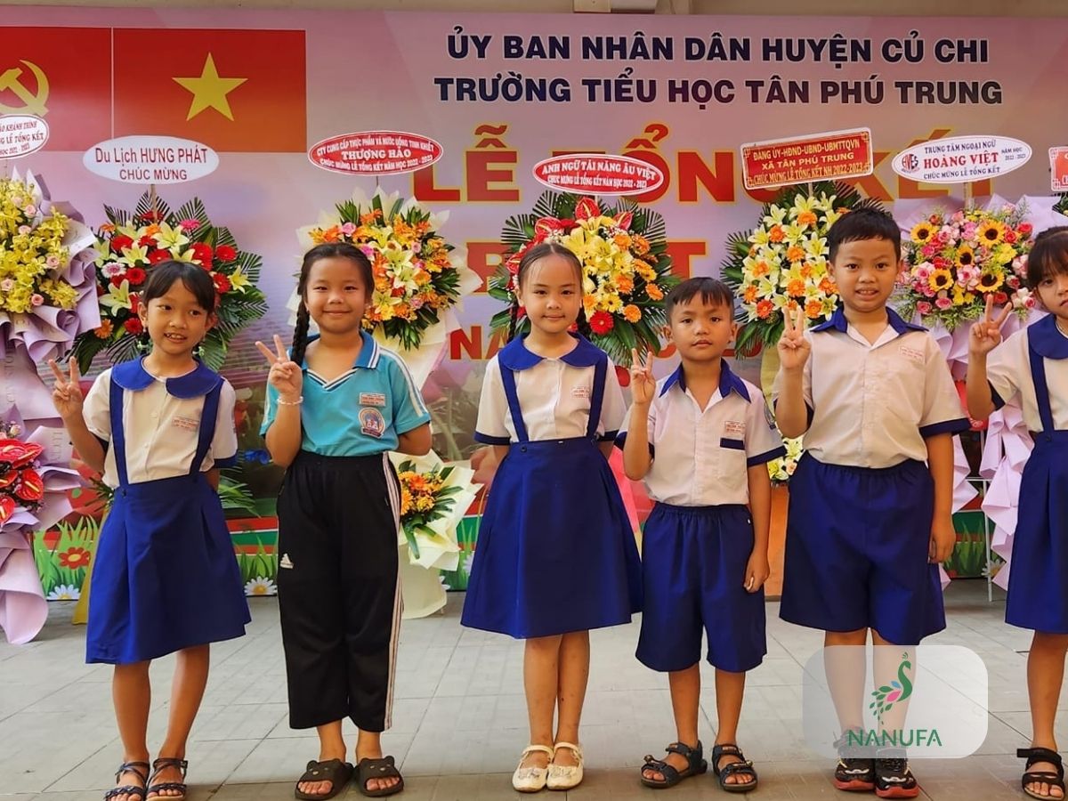 May Đồng Phục Tiểu Học Trường Tân Phú Trung